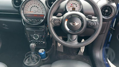 Wrecking 2015 MINI PACEMAN for Used Parts MN1448