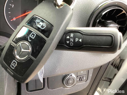 2022 MERCEDES SPRINTER LH SLIDING DOOR ROLLER (CENTRE), VAN, VS30, 05/18-   DOOR HINGE RUNNER