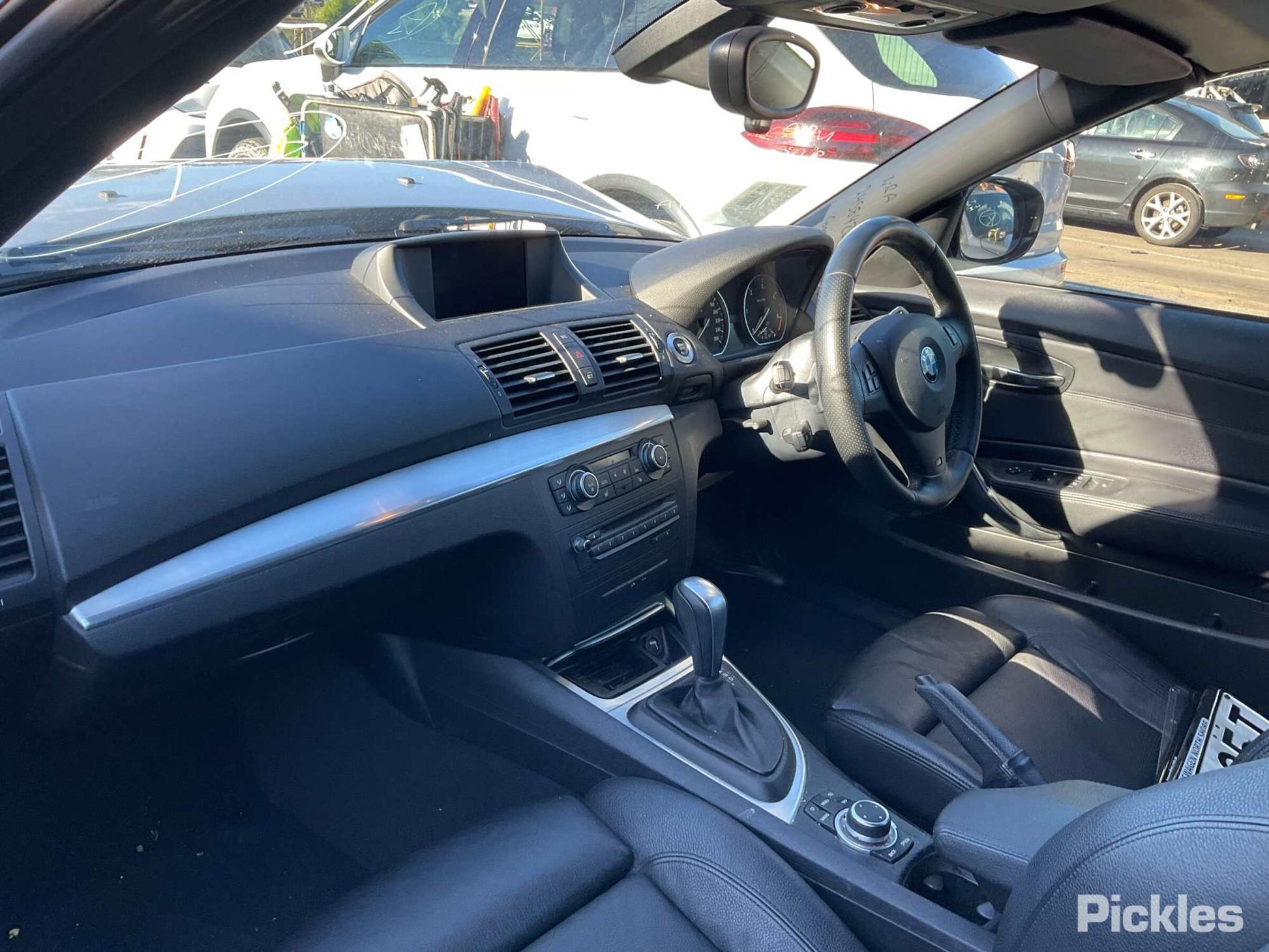 2011 BMW 1 SERIES E82/E87/E88, COUPE/HATCH/CABRIO, HALOGEN TYPE, 03/09-03/11 63117249651 LEFT HEADLAMP