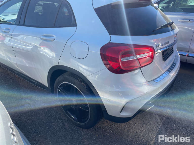 Wrecking 2017 MERCEDES GLA CLASS for Used Parts MB1463