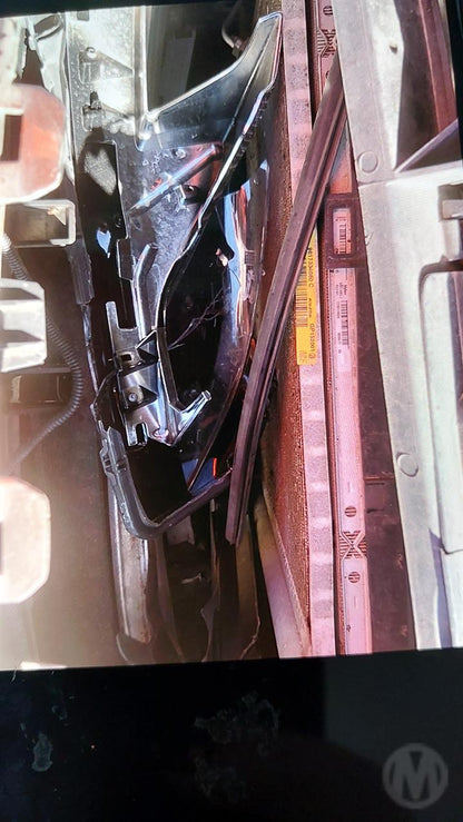 2017 PEUGEOT 3008 P84, 10/16- 9812306280 RIGHT FRONT DOOR