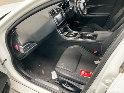 2015 JAGUAR XE X760, 05/15- T2H34368 AIR CLEANER BOX