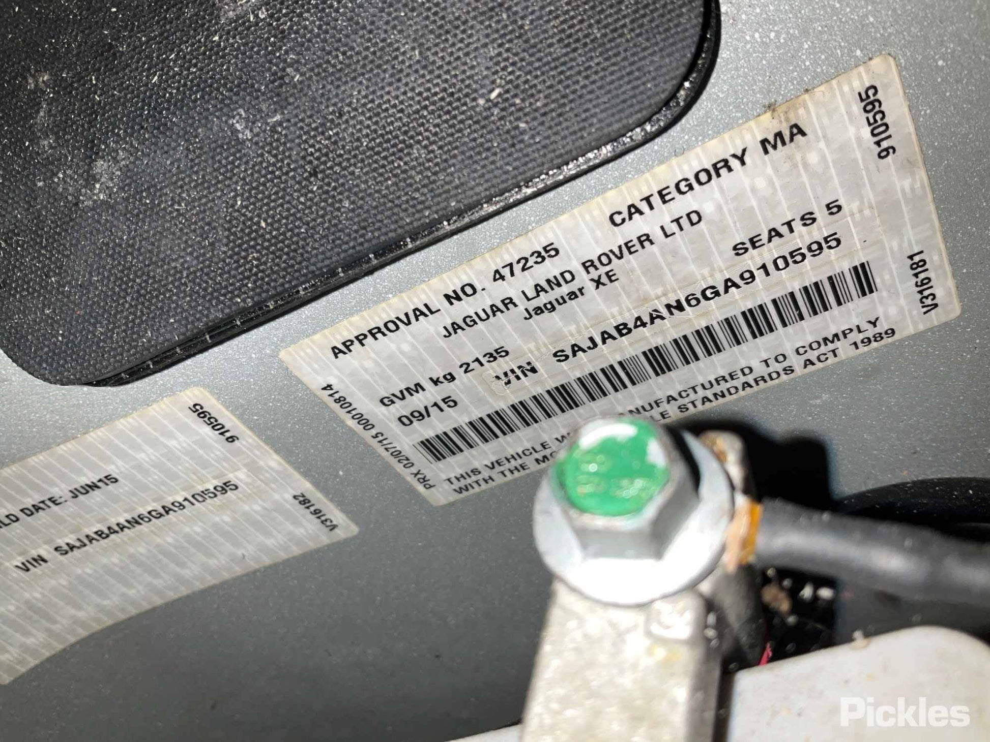 2015 JAGUAR XE X760, 05/15- T2H34368 AIR CLEANER BOX