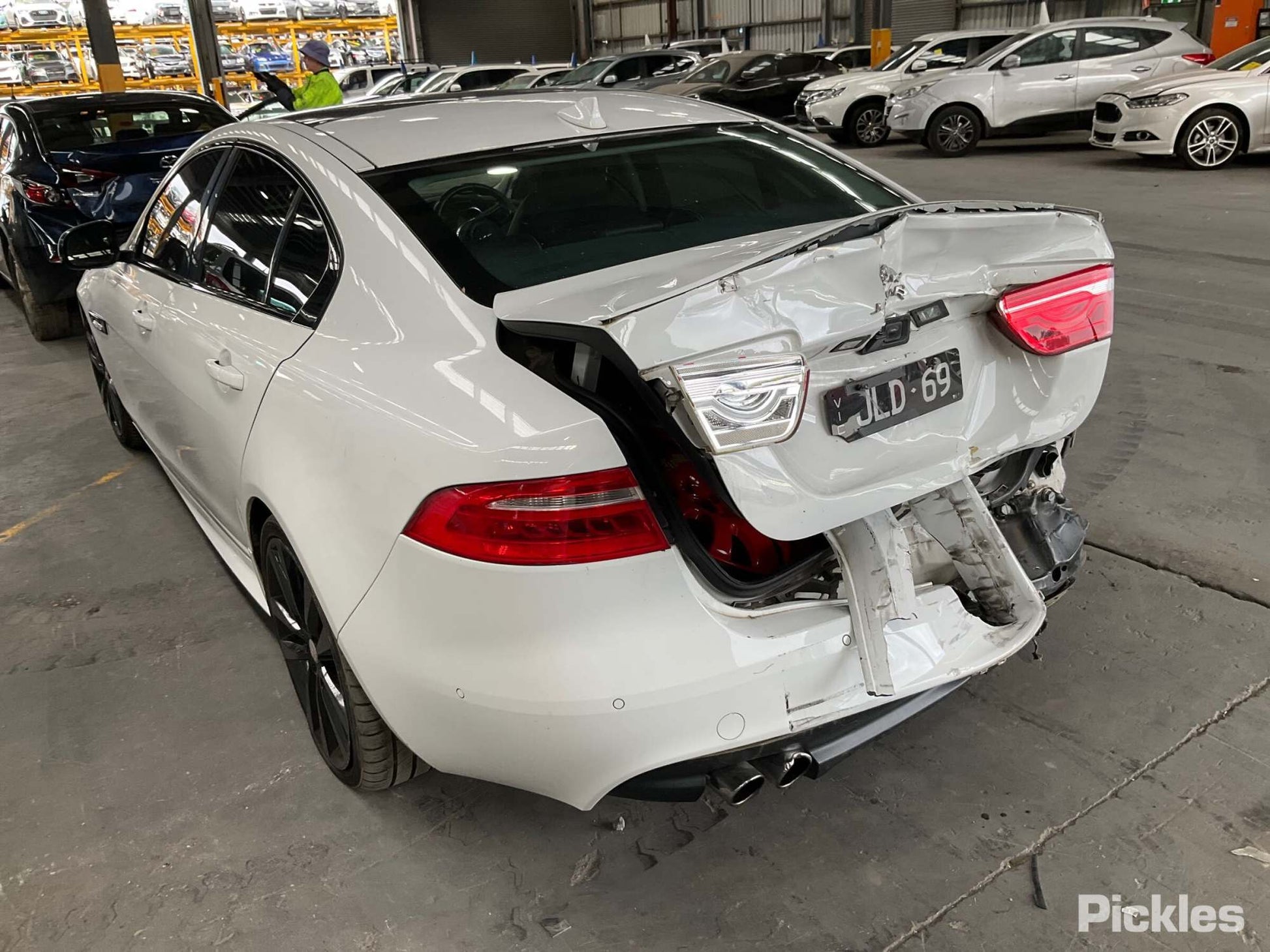 2015 JAGUAR XE X760, 05/15- T2H34368 AIR CLEANER BOX