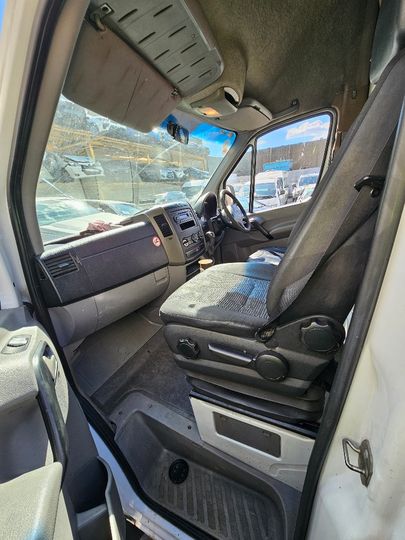 2007 MERCEDES SPRINTER NCV3, 10/06-09/13  RADIATOR SUPPORT