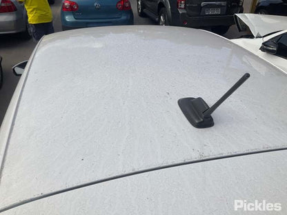 2013 VOLKSWAGEN POLO 6R, 05/10-09/17 6R2857101L GLOVE BOX