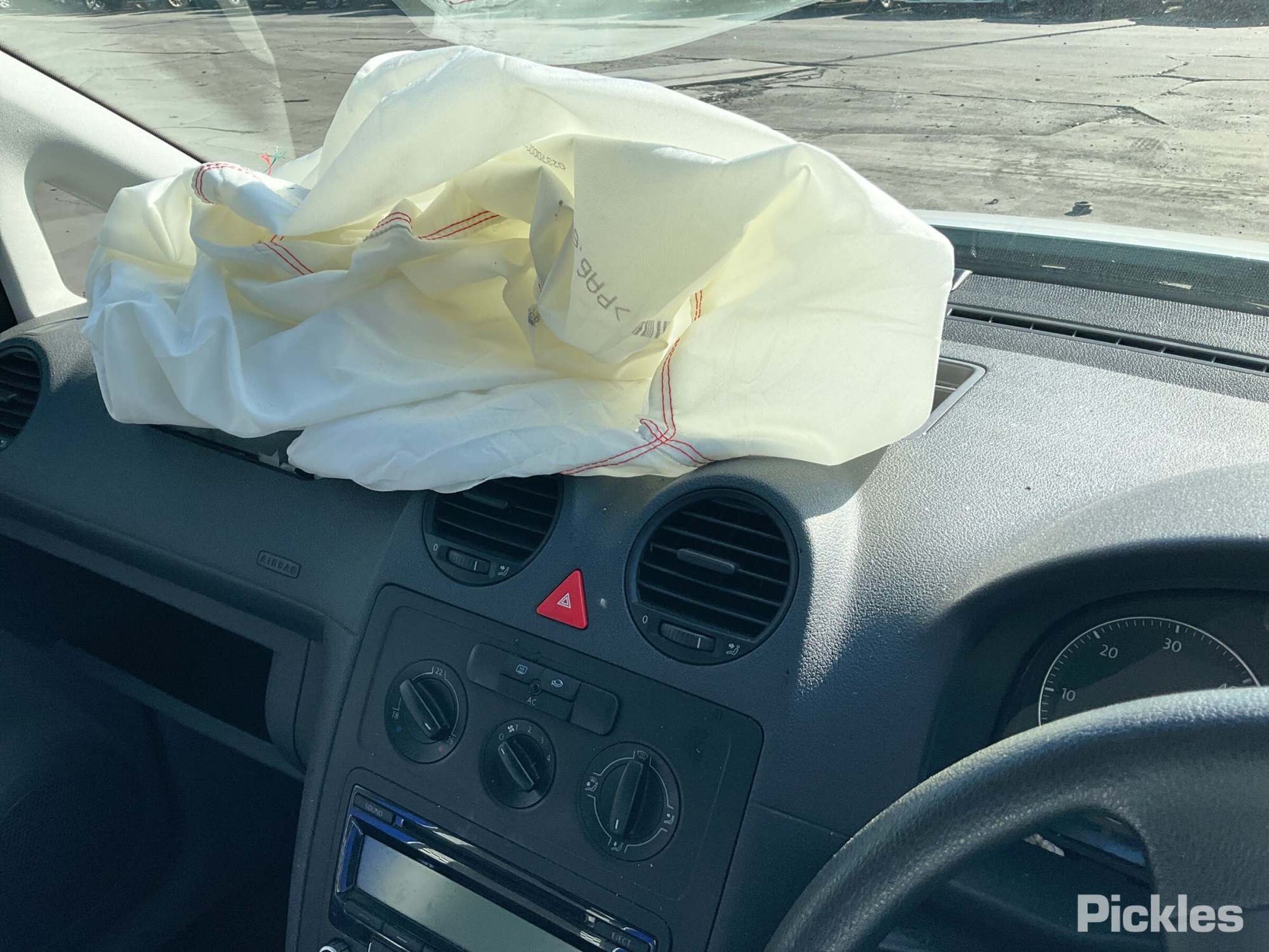 2010 VOLKSWAGEN CADDY LEFT BARN DOOR LOCK, UPPER, 2K, 12/04-06/15 7H0827161A DOOR BOOT GATE LOCK