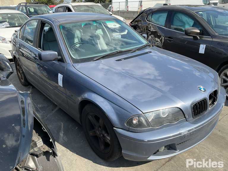 2001 BMW 3 SERIES E46, SEDAN, XENON, 09/98-09/01 63126902762 RIGHT HEADLAMP