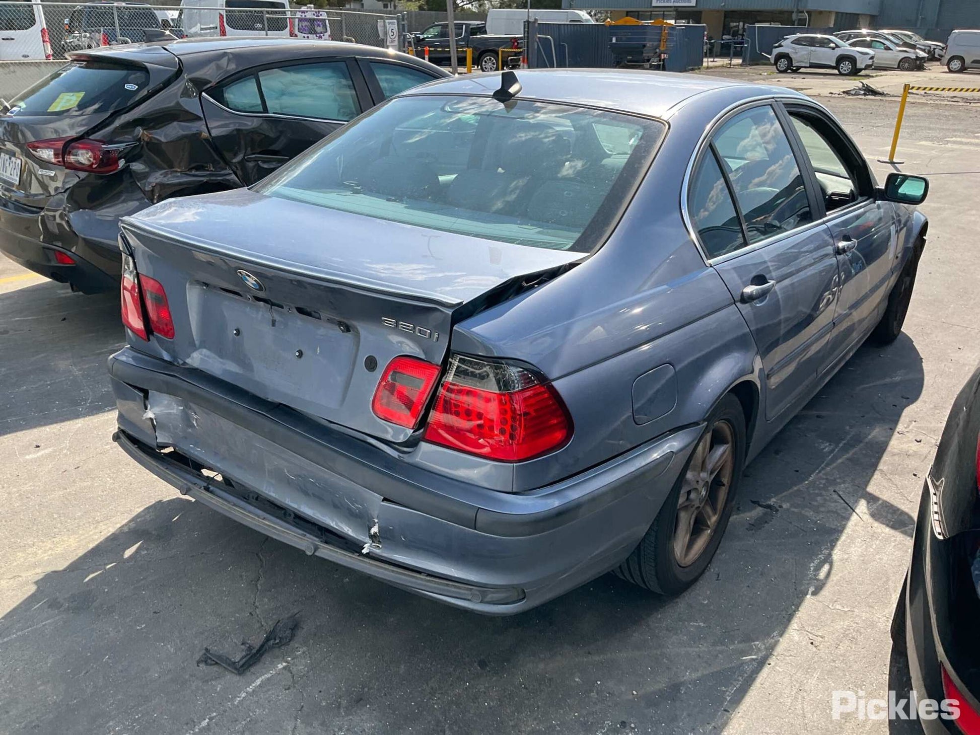 2001 BMW 3 SERIES AUTO, 4CYL/6CYL, NON M3, E46, 09/98-07/06 17119071519 RADIATOR