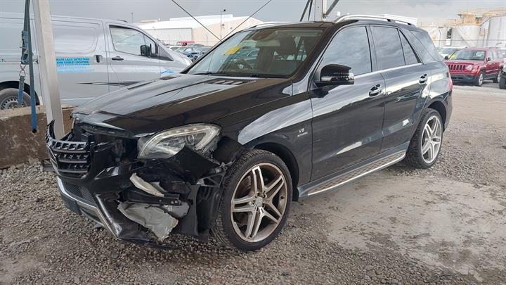 2013 MERCEDES M CLASS W166, 03/12-01/16 A1667200205 RIGHT FRONT DOOR