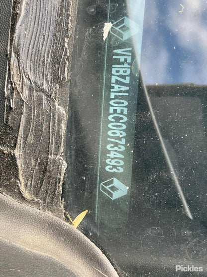 2012 RENAULT MEGANE  X32/B95/K95, 5DR HATCH/WAGON, 09/10-06/14 631019031R LEFT GUARD