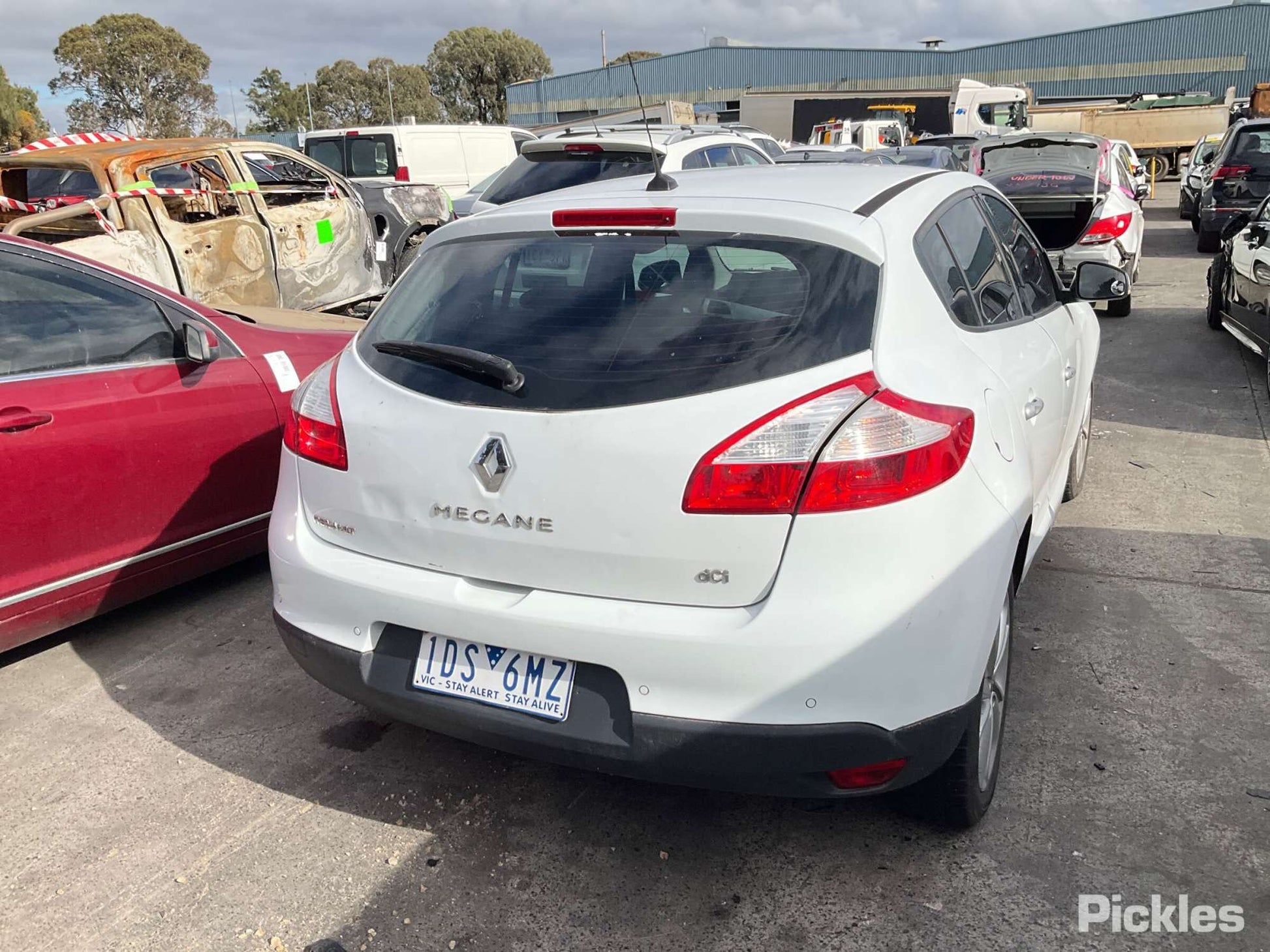 2012 RENAULT MEGANE X32/B95/X95, 5DR HATCH, SPORT EDITION, 09/10-06/13 260109518R RIGHT HEADLAMP