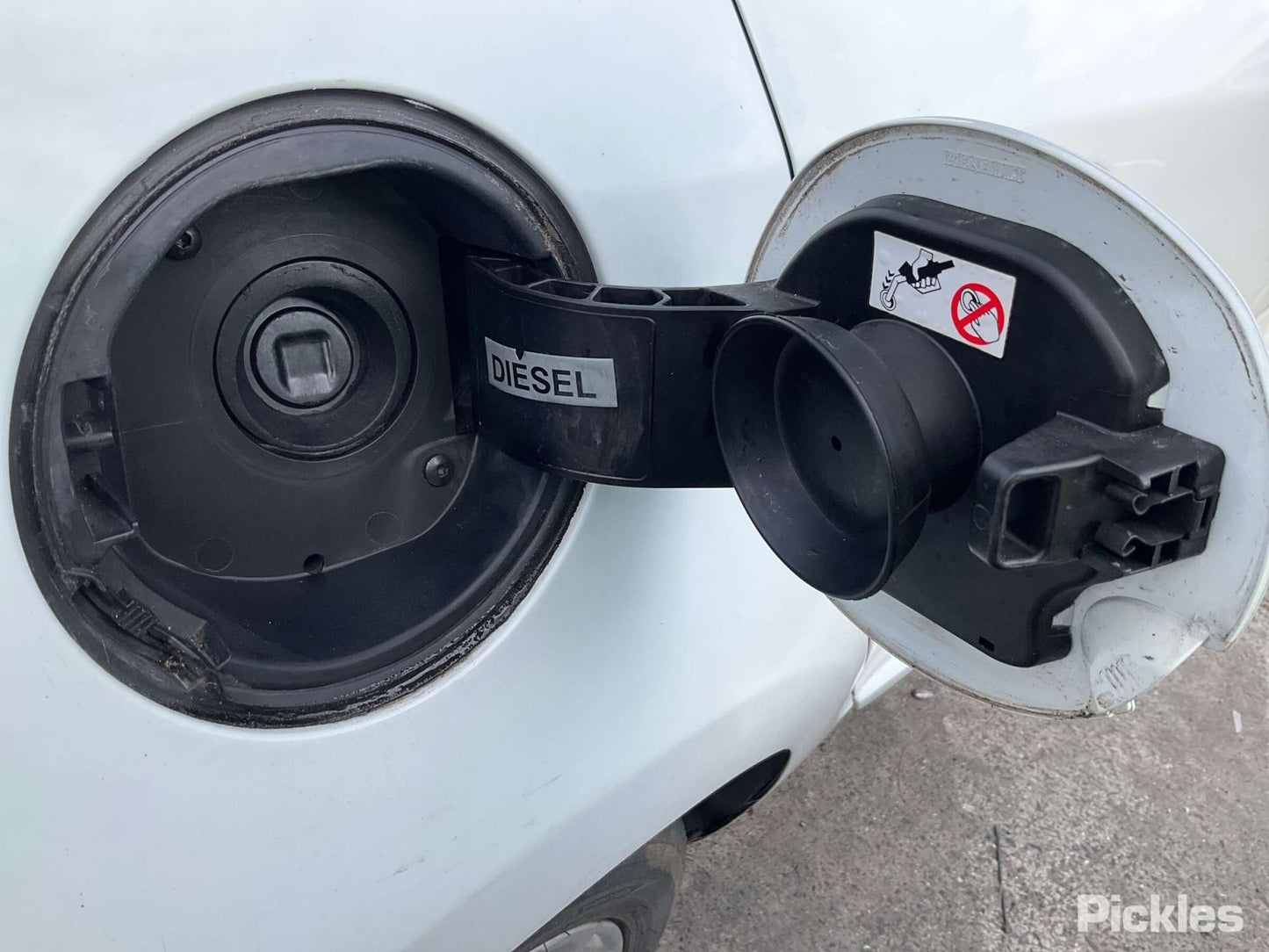 2012 RENAULT MEGANE X32/X95, 09/10-05/16 921000005R  A C CONDENSER