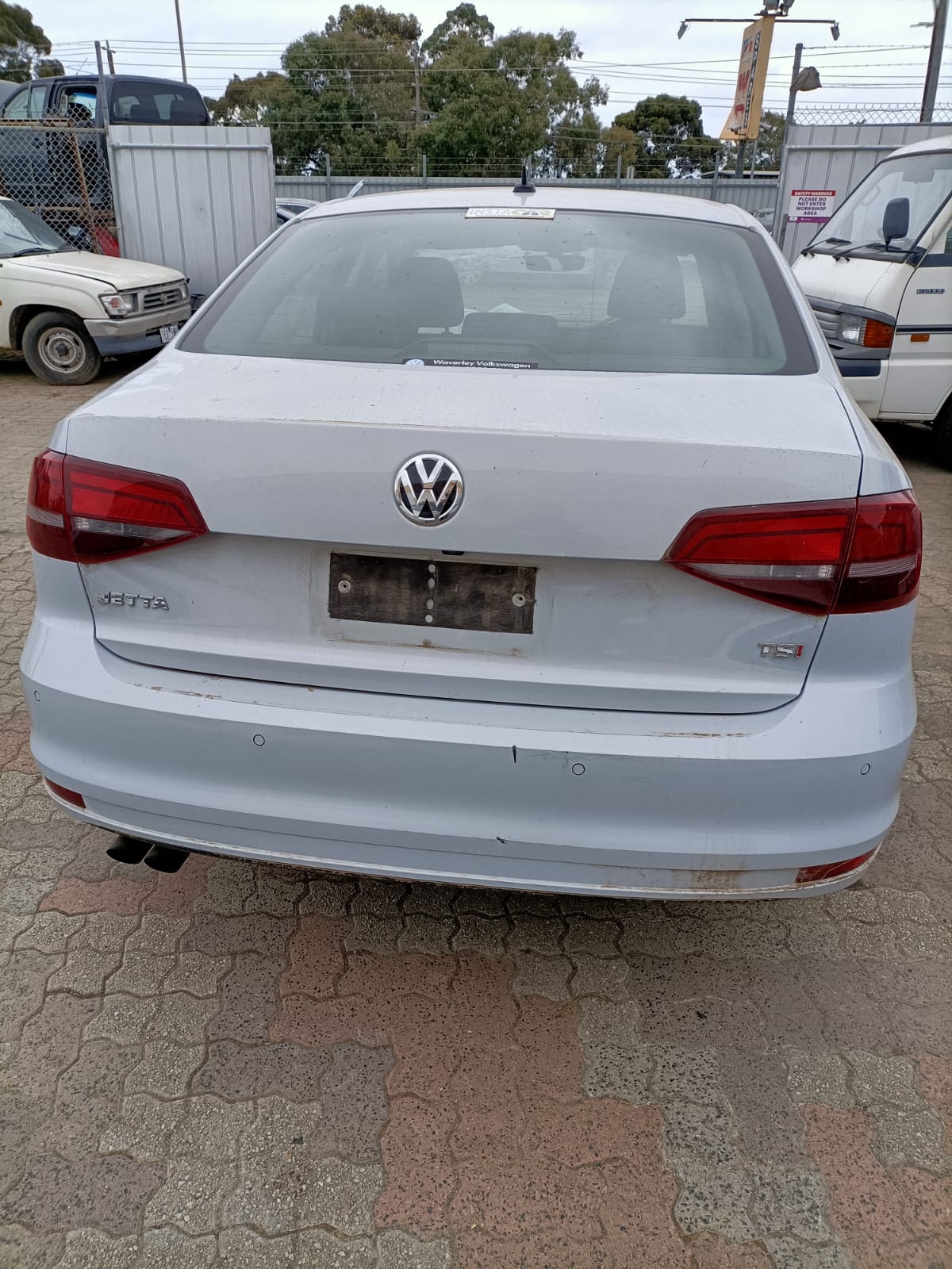 2017 VOLKSWAGEN JETTA 1B, PAIR, 02/11-12/17 5C6857551D  5C6857552D SUNVISOR