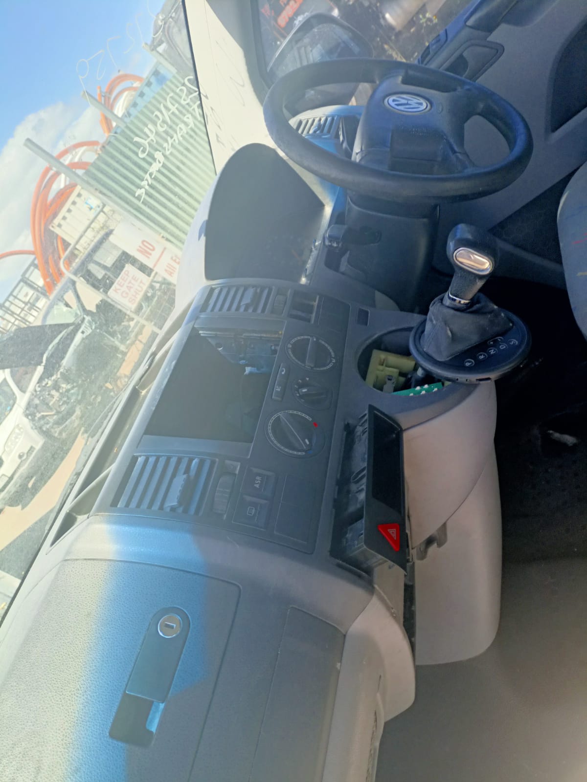 2005 VOLKSWAGEN TRANSPORTER T5, TRANSPORTER/KOMBI, 08/04-10/10 7H2941017M LEFT HEADLAMP