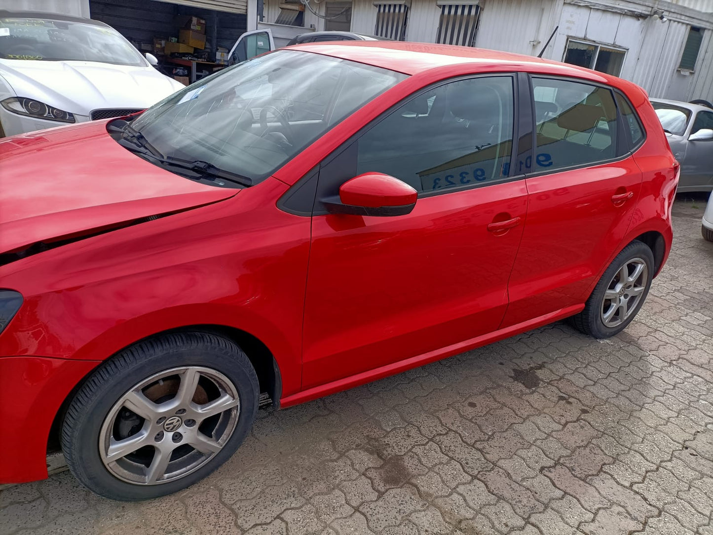 2010 VOLKSWAGEN POLO LEFT FRONT DOOR LOCK, 6R, P/N 5K2837015B, 05/10-09/17 5K2837015B DOOR BOOT GATE LOCK