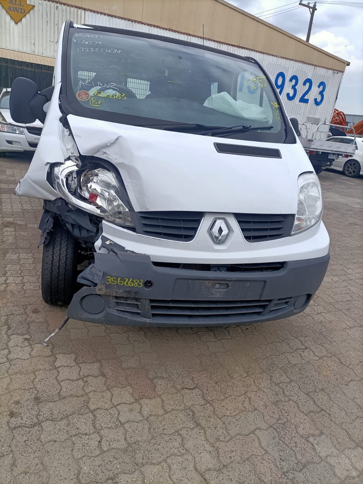 2013 RENAULT TRAFIC UNDER CAR, 2.0, DIESEL, X83, 04/04-12/14 8200328104 CATALYTIC CONVERTER