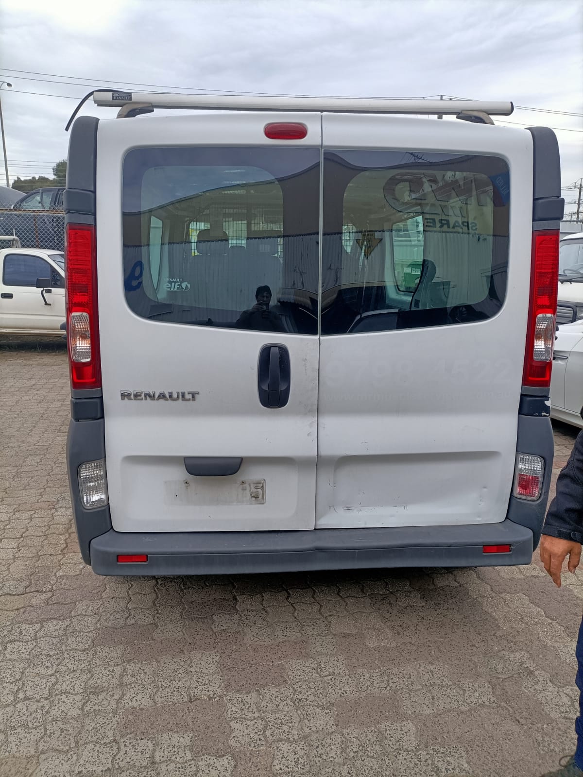 2013 RENAULT TRAFIC UNDER CAR, 2.0, DIESEL, X83, 04/04-12/14 8200328104 CATALYTIC CONVERTER