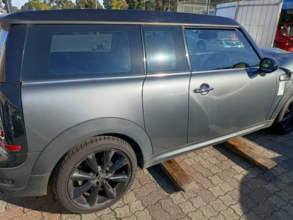 2011 MINI COOPER LEFT FRONT DOOR LOCK, R55/R56, HATCH/WAGON, 01/09-05/14 51200556770 DOOR BOOT GATE LOCK