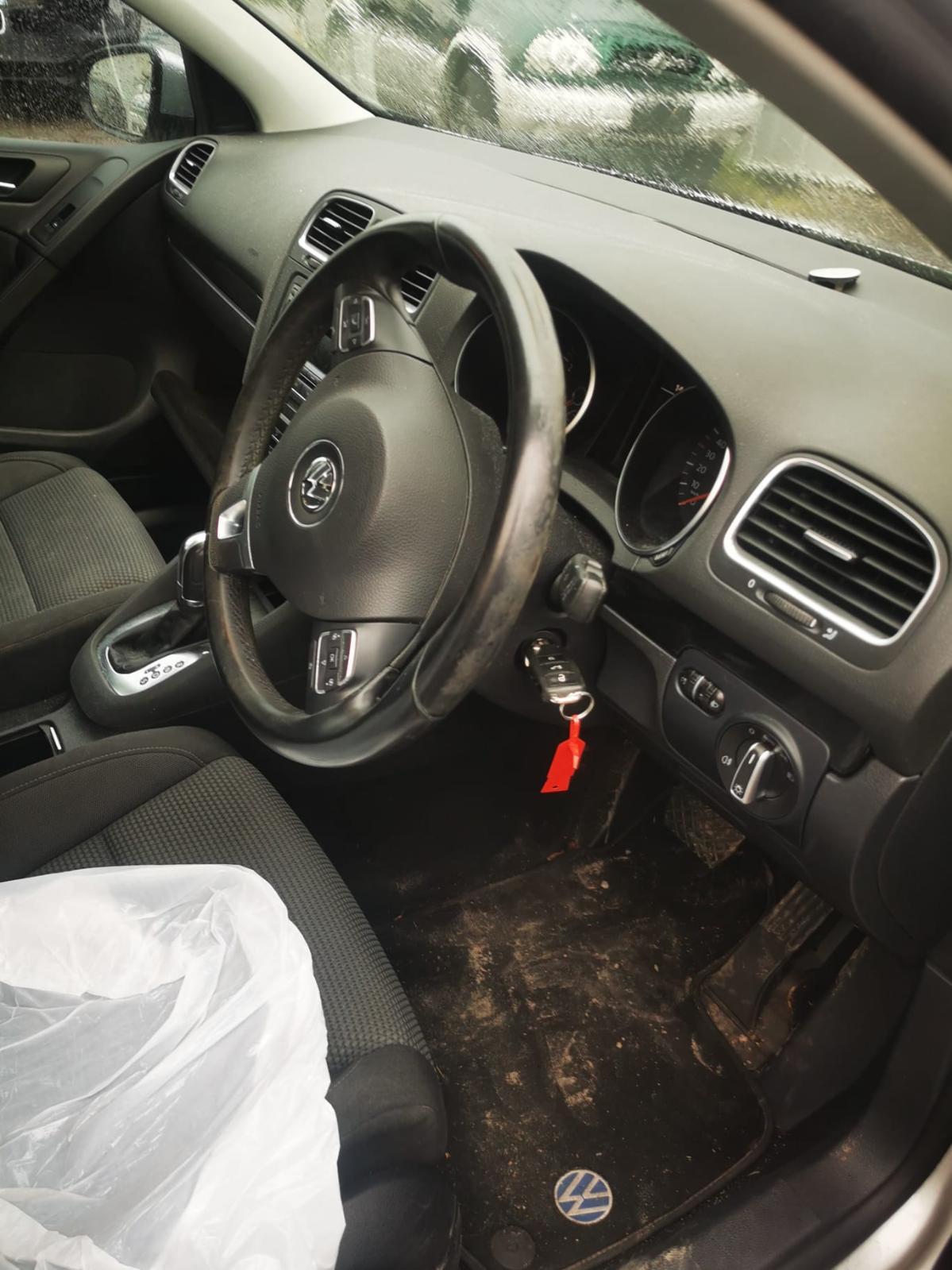 2013 VOLKSWAGEN GOLF GEN 6, HATCH, STANDARD, NON PARK SENSOR TYPE, 10/08-03/13 5K6807421 REAR BUMPER