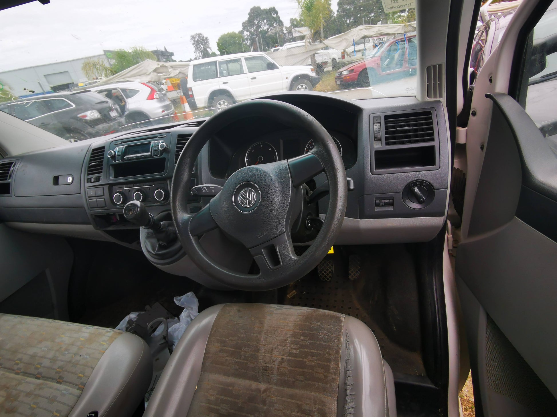 2012 VOLKSWAGEN TRANSPORTER T5, TRANSPORTER, 10/10-06/15 7E2941015T  LEFT HEADLAMP