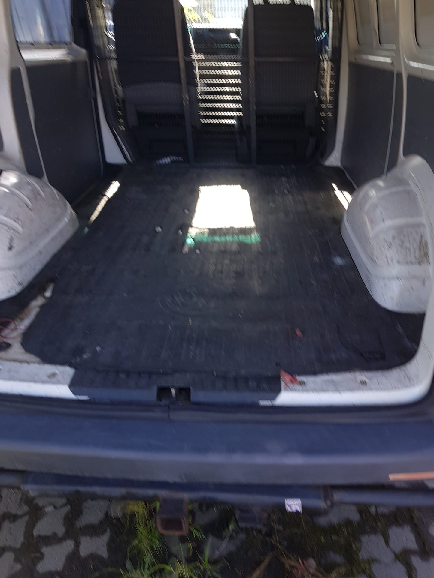 2006 VOLKSWAGEN TRANSPORTER ENGINE ECU, 2.5, DIESEL, AUTO/MANUAL, P/N 070906016AJ, ECU ONLY, T5, 08/04-02/10 070906016AJ ECU