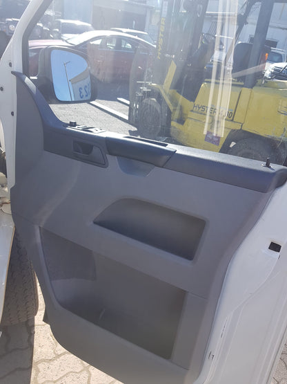 2006 VOLKSWAGEN TRANSPORTER UNDER CAR-CAT TYPE, 2.5, DIESEL, AXD/AXE CODE, T5, 08/04-02/10  CATALYTIC CONVERTER