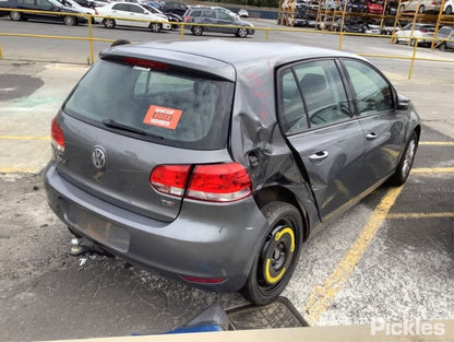 2011 VOLKSWAGEN GOLF GEN 6, NON GTi/R, HALOGEN TYPE, 12/08-03/13 5K2941005H LEFT HEADLAMP
