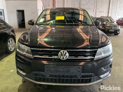 2016 VOLKSWAGEN TIGUAN AIR CLEANER, 5NA, 2.0, PETROL, CZPA CODE, 06/16- 5QF129607D AIR CLEANER BOX
