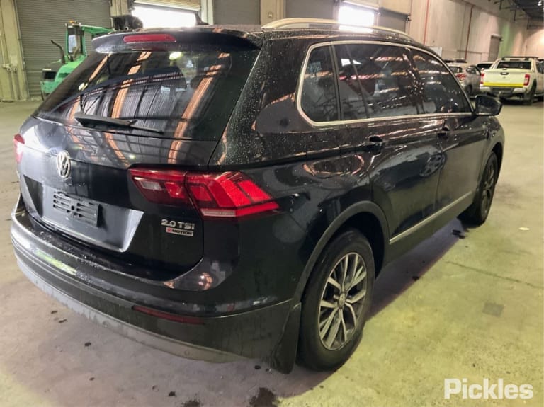 2016 VOLKSWAGEN TIGUAN AIR CLEANER, 5NA, 2.0, PETROL, CZPA CODE, 06/16- 5QF129607D AIR CLEANER BOX