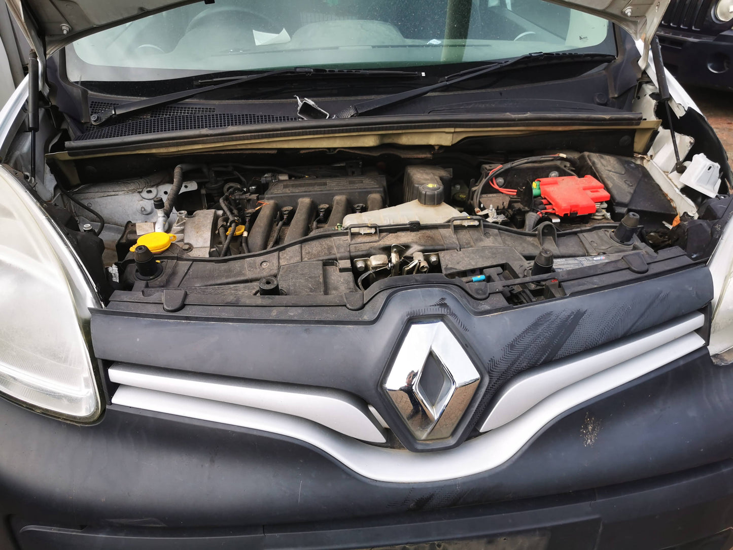 2014 RENAULT KANGOO PETROL, 1.6, X61, 10/10-06/16 8200266777 STARTER