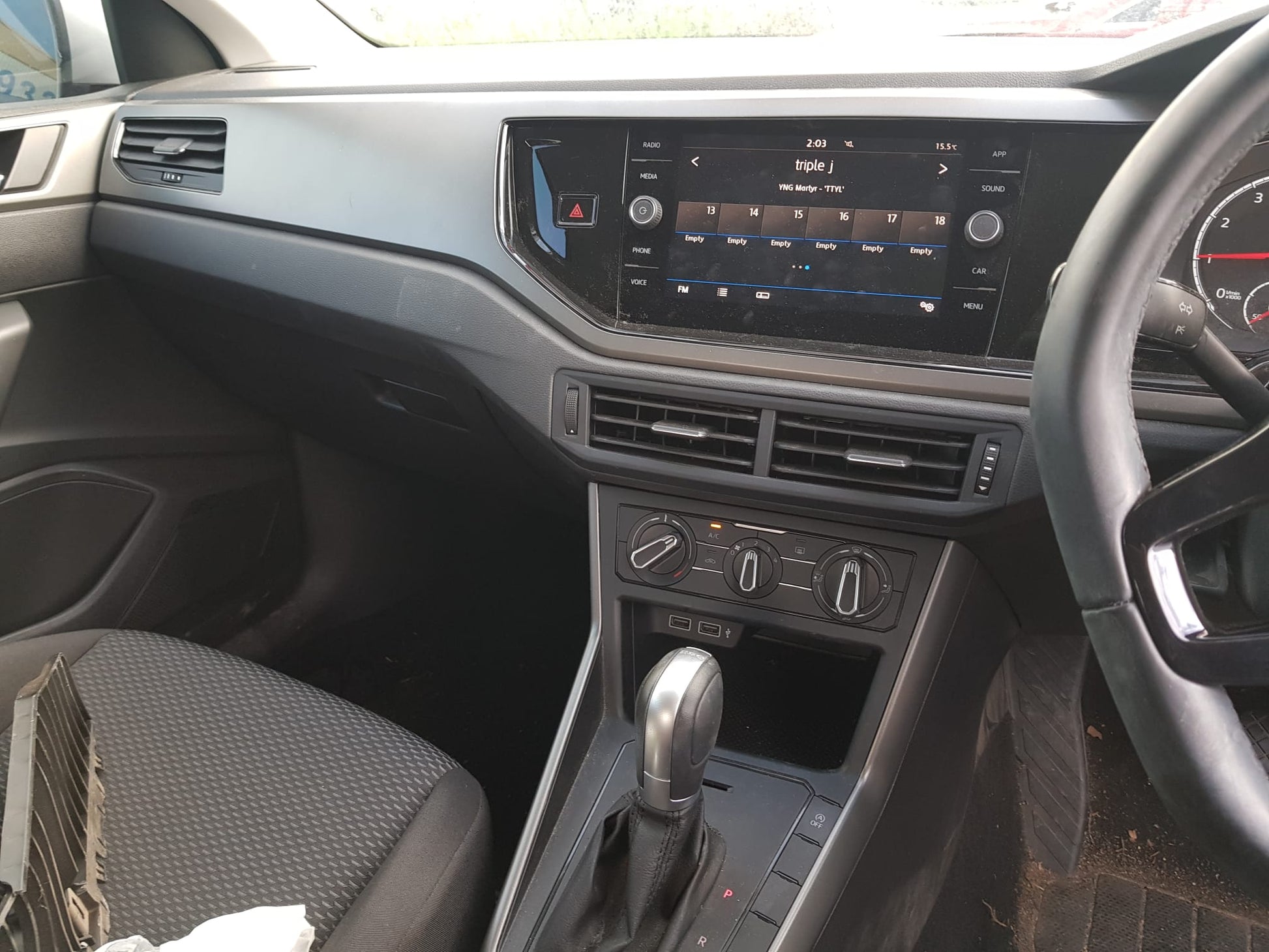 2019 VOLKSWAGEN POLO DISPLAY UNIT, 8IN, COMPOSITION MEDIA (NON SAT NAV TYPE), AW, 09/17- 5G6919605A RADIO CD DVD SAT TV