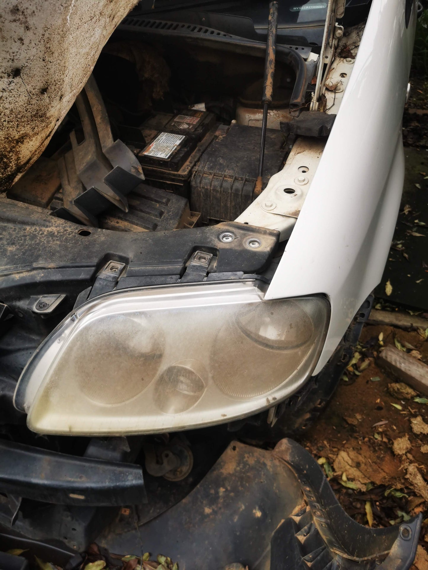 2007 VOLKSWAGEN CADDY 2K, 12/04-08/10 2K0945095M LEFT TAILLIGHT