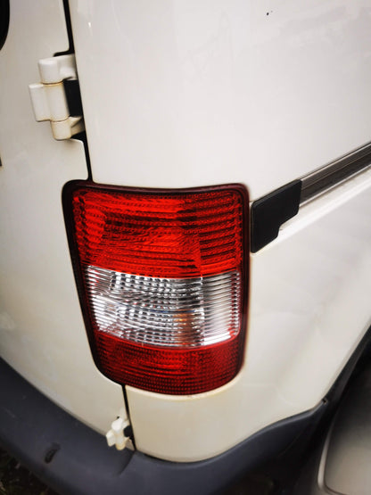 2007 VOLKSWAGEN CADDY 2K, 12/04-08/10 2K0945095M LEFT TAILLIGHT