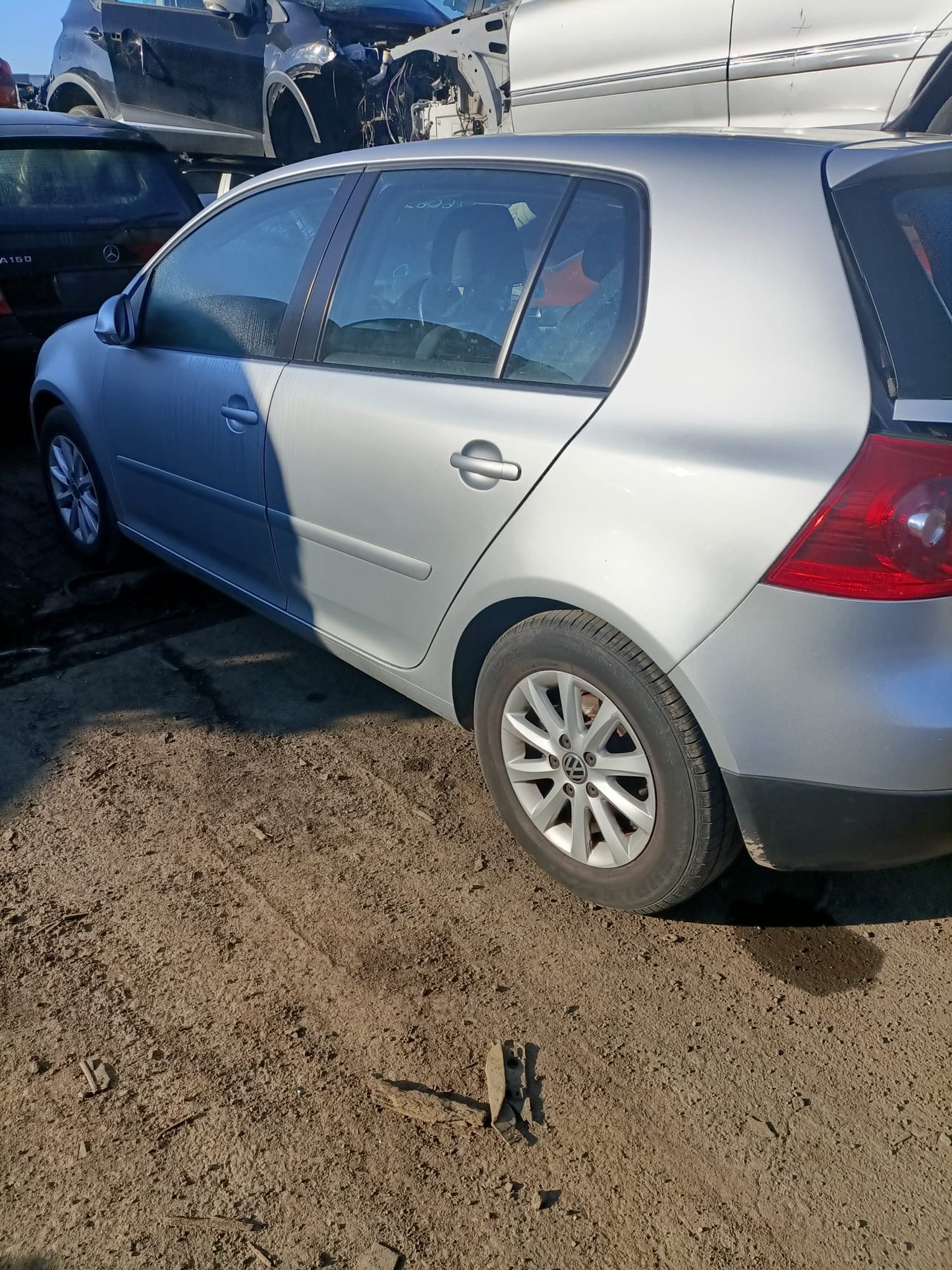 2008 VOLKSWAGEN GOLF ***USE SHOCK ABSORBER PART TYPE***  RIGHT FRONT STRUT