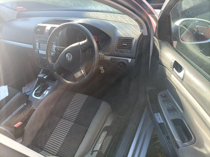 2008 VOLKSWAGEN GOLF TAILGATE LAMP (LH SIDE), GEN 5, NON TINTED TYPE, 07/04-02/09  REAR GARNISH