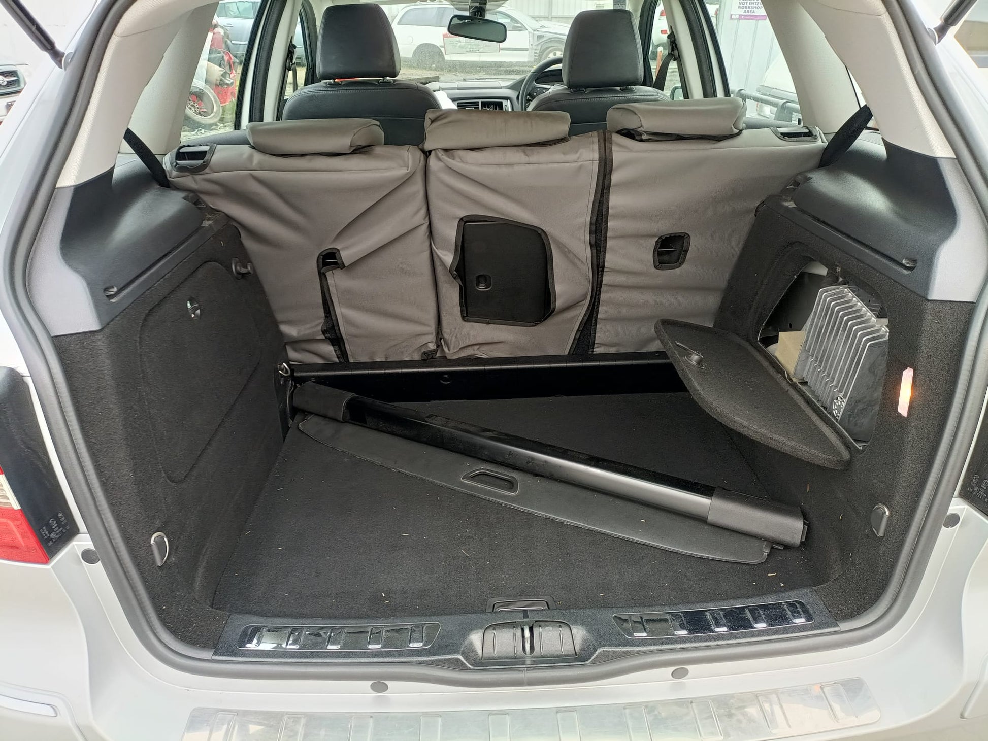 2011 MERCEDES B CLASS STANDARD DAY/NIGHT TYPE, W245, 11/05-06/11 A1698100517 INTERIOR MIRROR