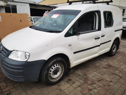 2008 VOLKSWAGEN CADDY 2K, CHROME INSERT TYPE, 12/04-08/10  RIGHT HEADLAMP