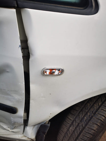 2008 VOLKSWAGEN CADDY 2K, CHROME INSERT TYPE, 12/04-08/10  RIGHT HEADLAMP