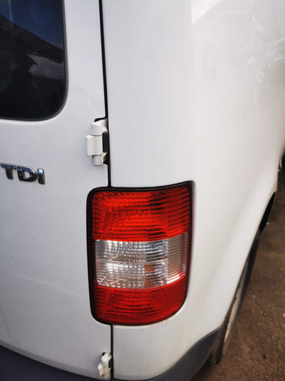 2008 VOLKSWAGEN CADDY 2K, CHROME INSERT TYPE, 12/04-08/10  RIGHT HEADLAMP