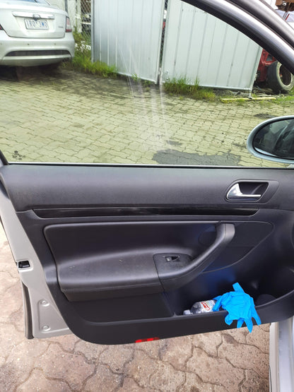2010 VOLKSWAGEN GOLF DISPLAY & HEAD UNIT (RCD510), GEN 6, 12/08-01/16 1T0035680BX RADIO CD DVD SAT TV