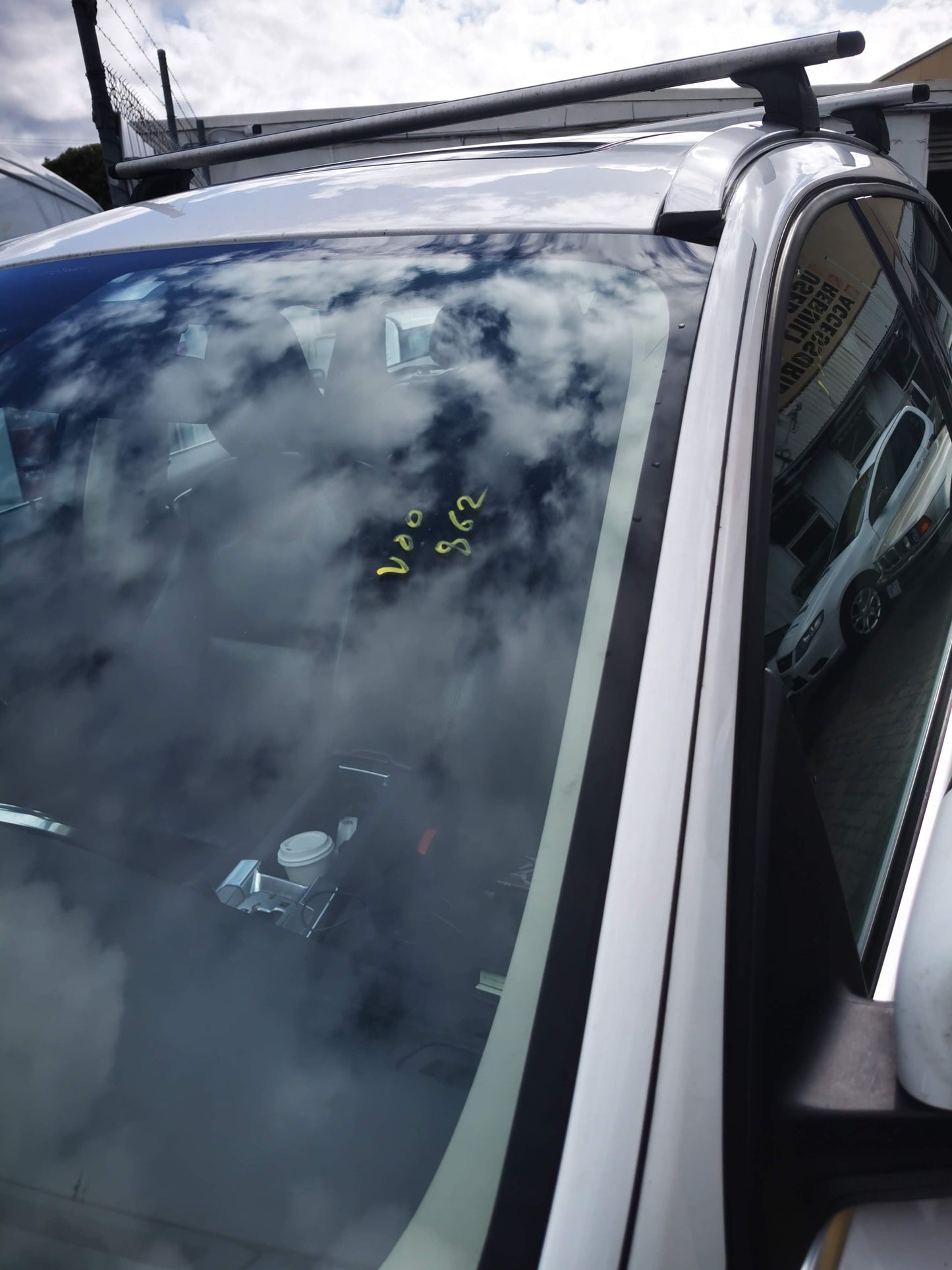 2012 VOLVO XC60 DZ, NON BLIND SPOT INFO SYSTEM TYPE, NON CAMERA TYPE, 02/09-09/13 31371127 LEFT DOOR MIRROR