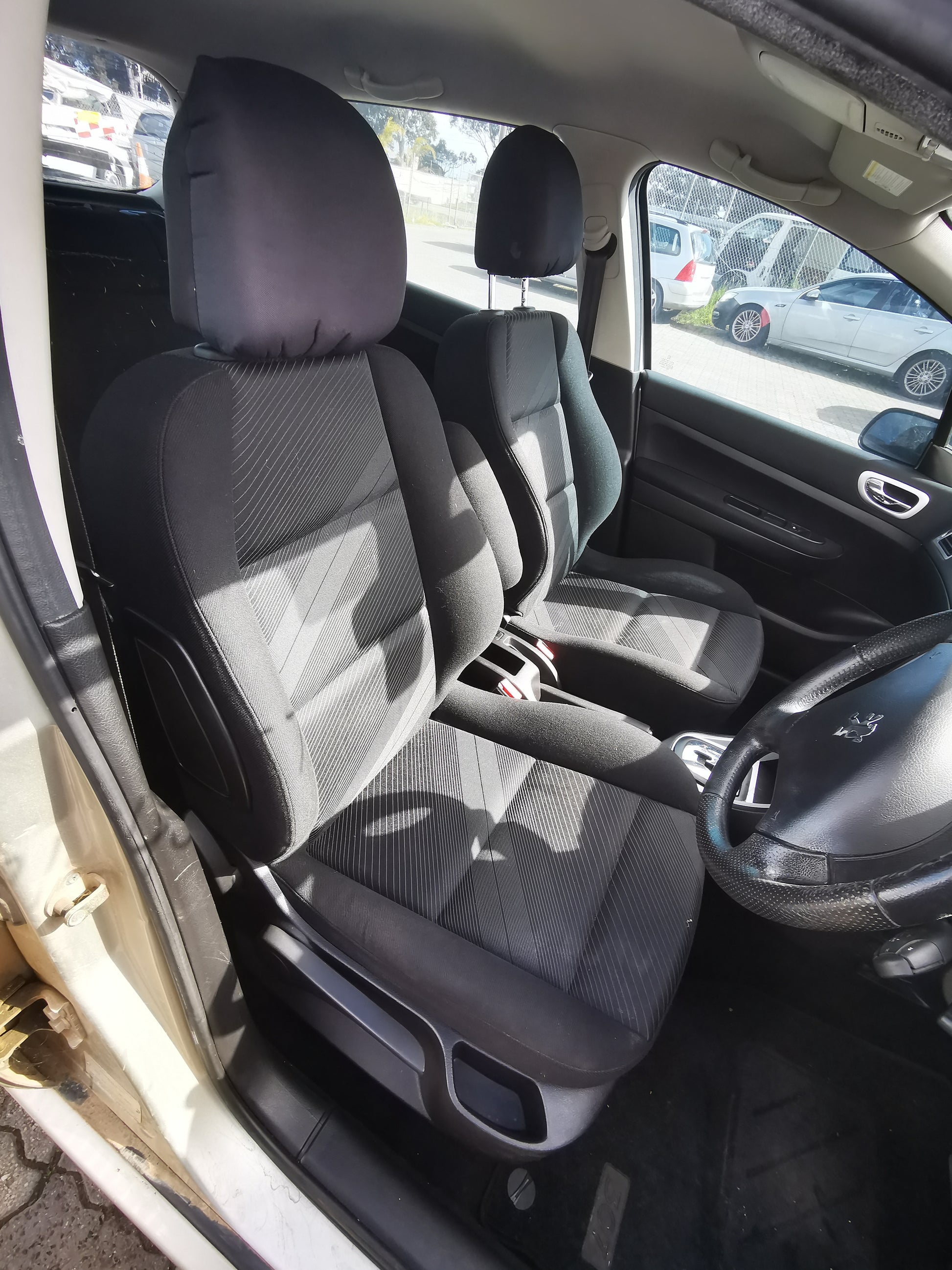 2007 PEUGEOT 307 LEFT REAR DOOR LOCK, 5DR HATCH/WAGON, T5, 12/01-12/08 9137E4 DOOR BOOT GATE LOCK