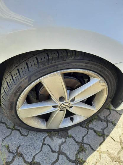 2013 VOLKSWAGEN POLO 6R, COMFORTLINE/TRENDLINE/GTi, 05/10-05/14 6R0945095AC LEFT TAILLIGHT