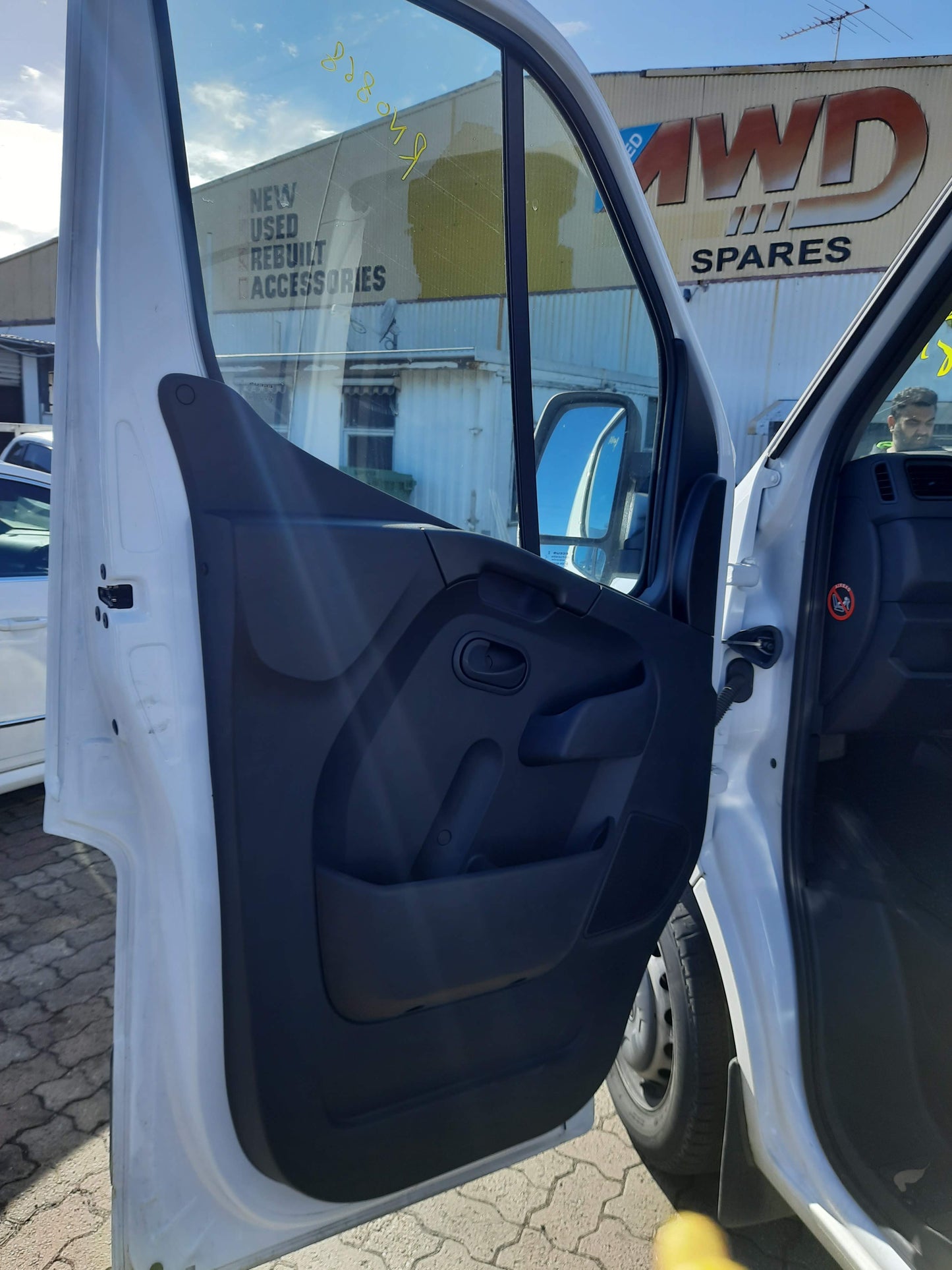 2020 RENAULT MASTER X62, 09/11-  SPARE WHEEL WINCH