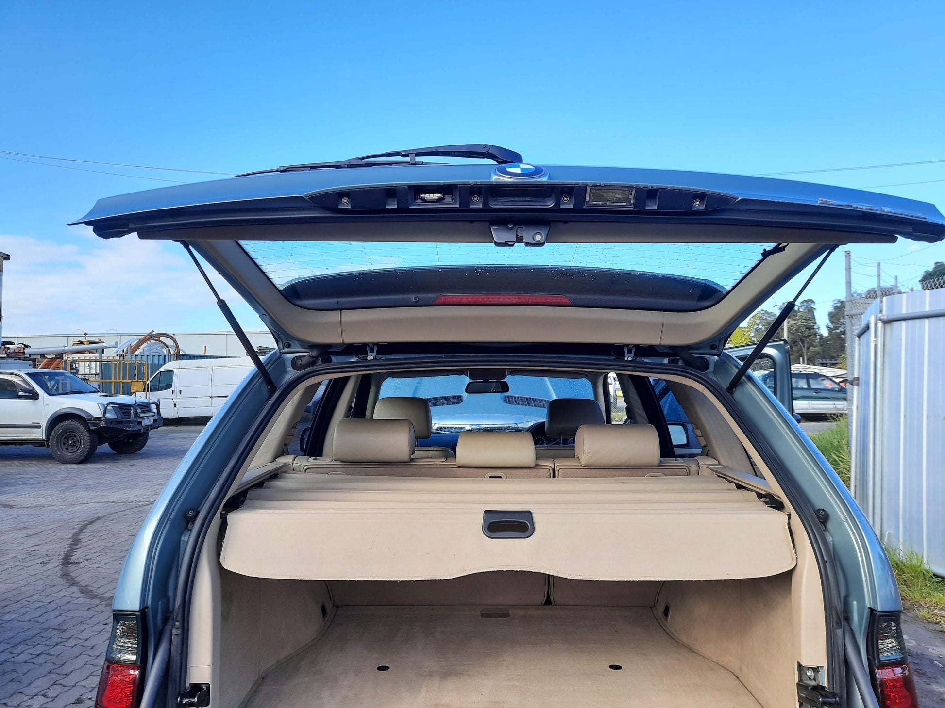 2001 BMW X5 TAILGATE, E53, 11/00-12/06  WIPER MOTOR