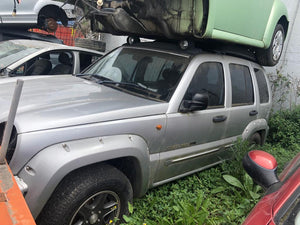 Wrecking 2003 JEEP CHEROKEE for Used Parts JP0886