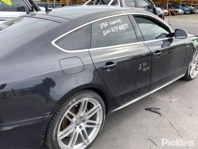 2010 AUDI A5/S5 RIGHT REAR DOOR LOCK, 8T, SINGLE ROW (6 PIN), P/N 8K0839016C, 10/09-11/16 8K0839016C DOOR BOOT GATE LOCK