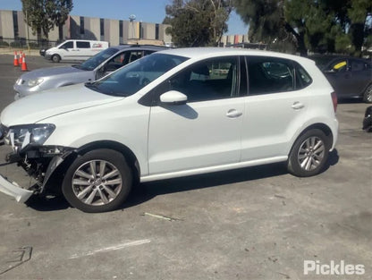 2016 VOLKSWAGEN POLO LEFT FRONT DOOR LOCK, 6R, P/N 5K2837015J, 05/10-09/17 5K2837015J DOOR BOOT GATE LOCK