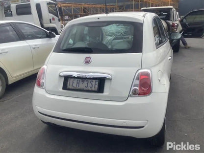2015 FIAT 500 IN BODY, HATCH, LIGHT GREY LENS EDGING, 03/08-09/15 51885549 LEFT TAILLIGHT